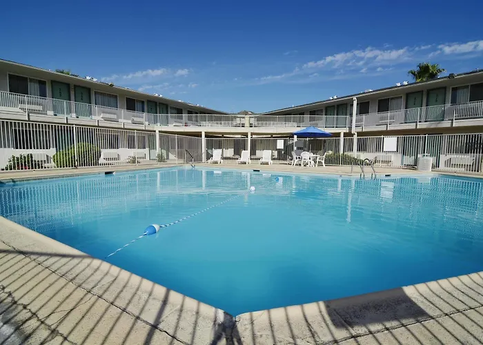 Hotel Voco The Tuxon By Ihg